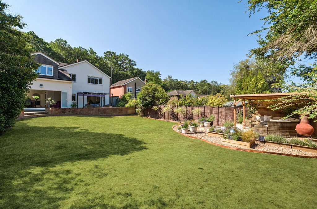 Property photo 3 of 23 1492451-9-6A4F6A8...