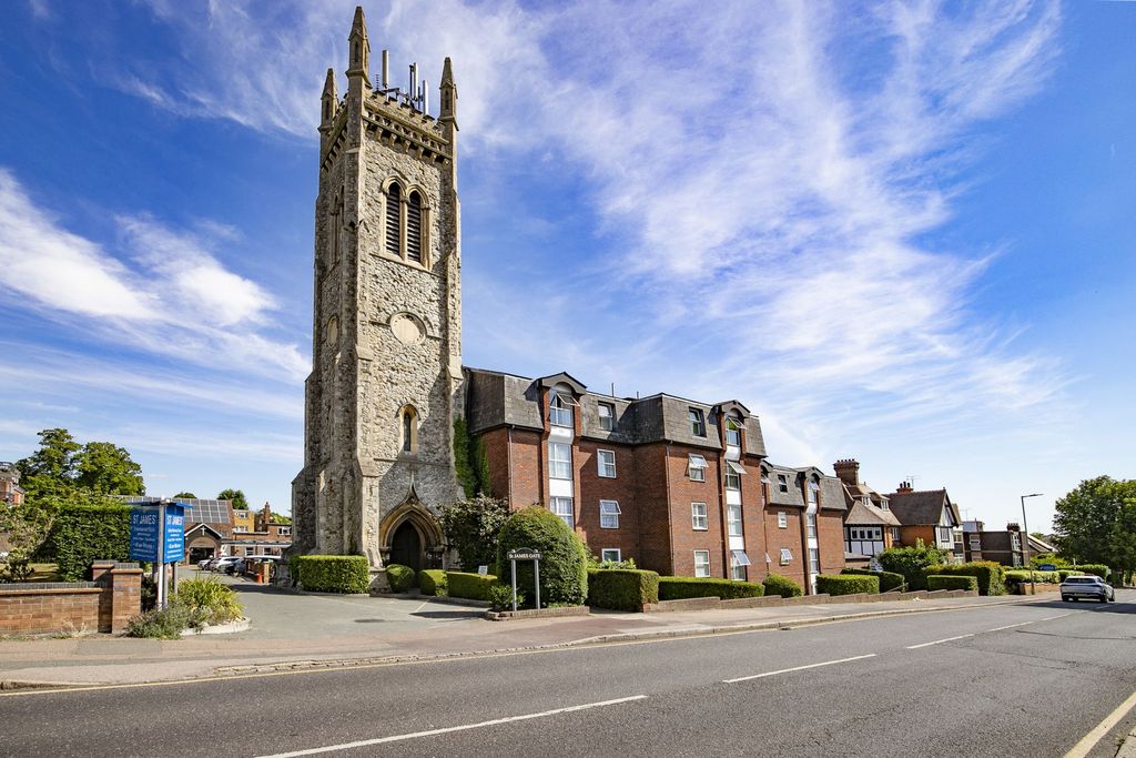 Property photo 1 of 15 Photo 16