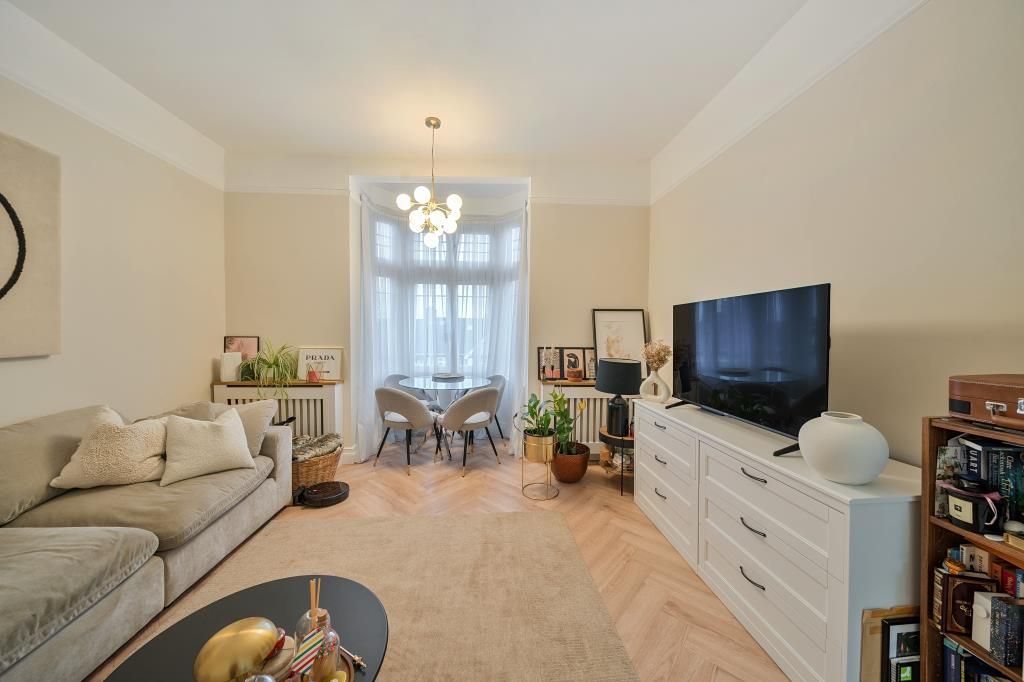 Property photo 3 of 21 Reception Room