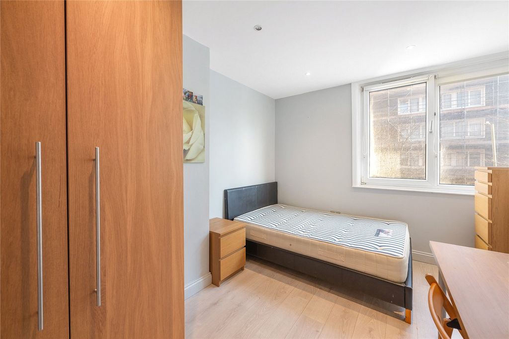 Property photo 2 of 11 Picture No. 05