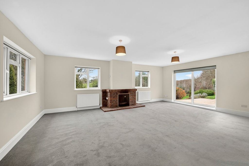 Property photo 3 of 19 Picture No. 21