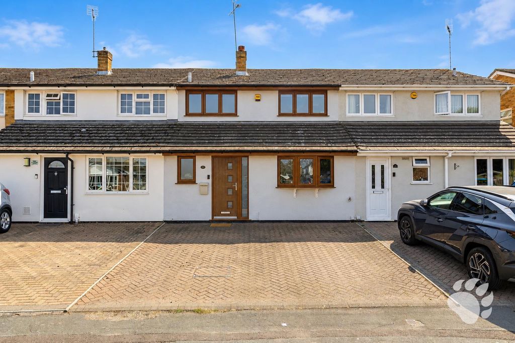 Property photo 1 of 17 Front