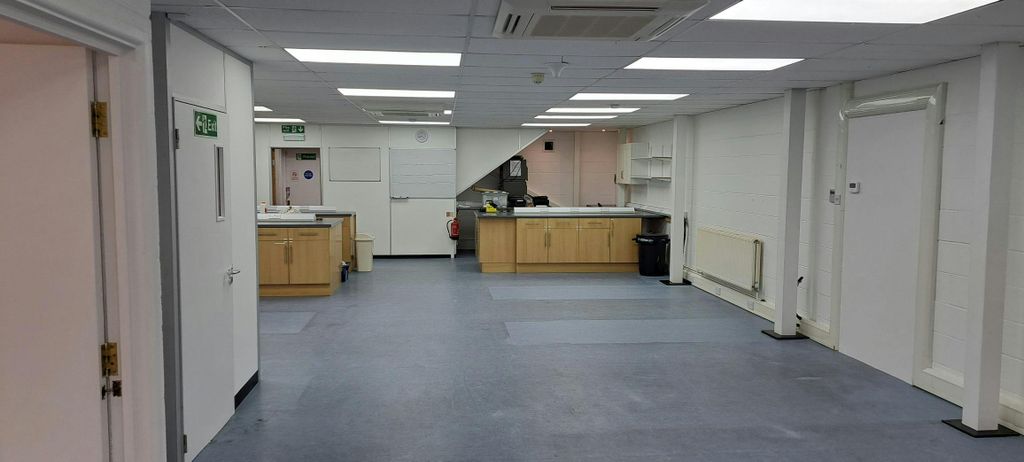 Property photo 3 of 8 20250819_082434.Jpg