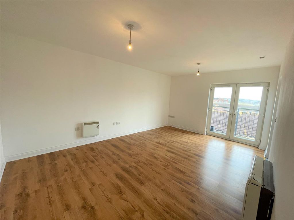 Property photo 2 of 9 70 White Star Place Lounge 1.Jpg