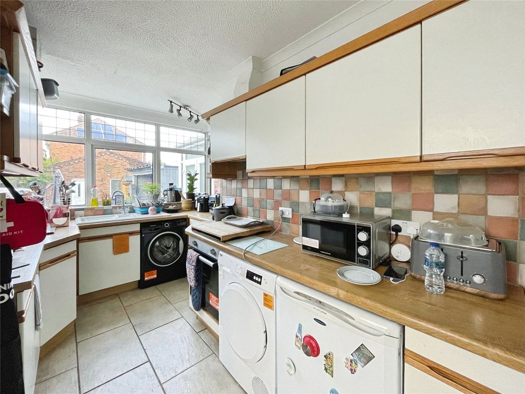 Property photo 2 of 19 Picture No. 01