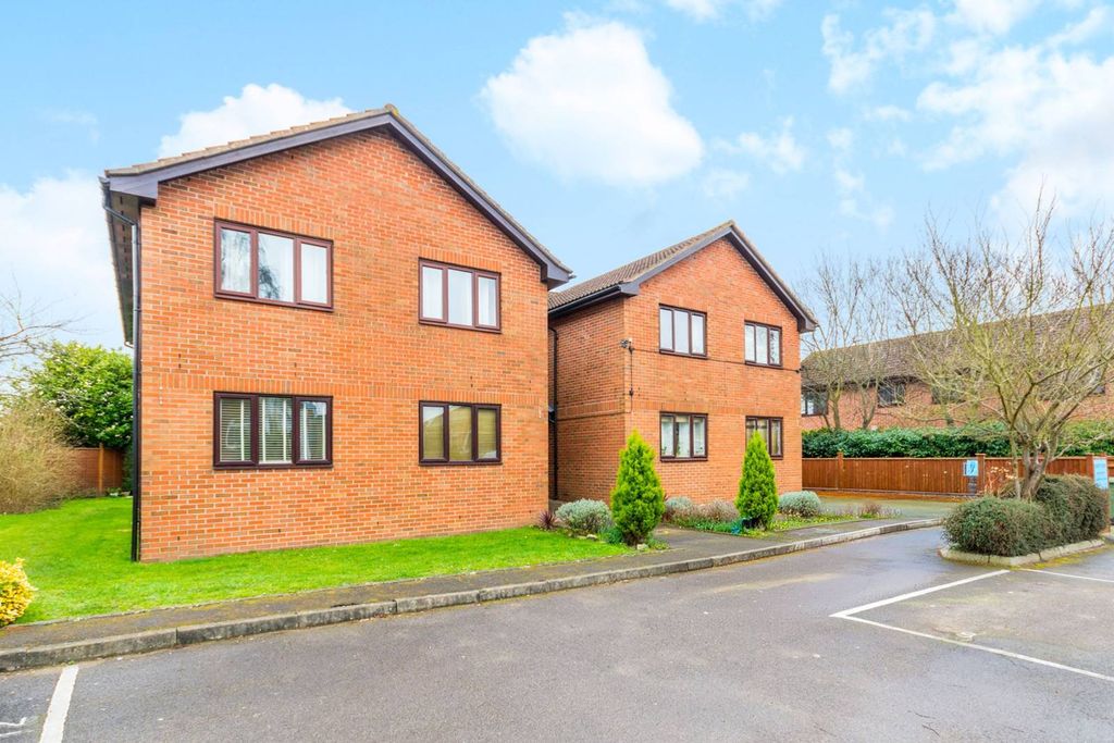 Property photo 2 of 7