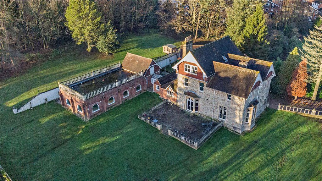 Property photo 1 of 36 External