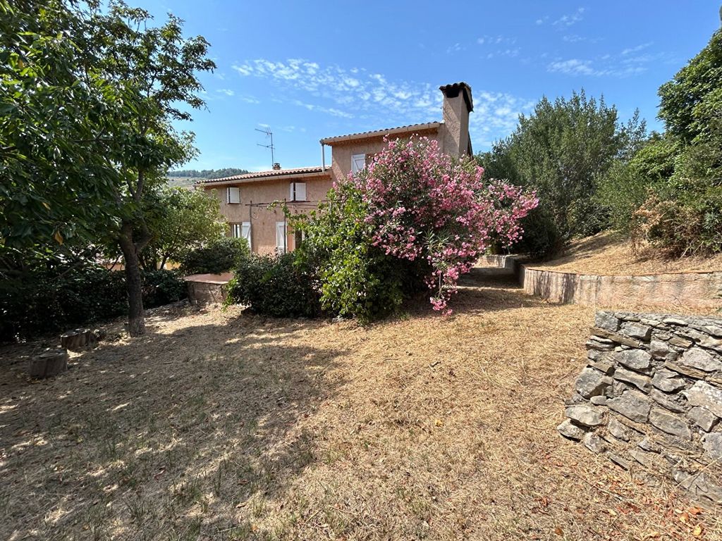 Property photo 1 of 17 Evenos House 9-Room, 200 m2