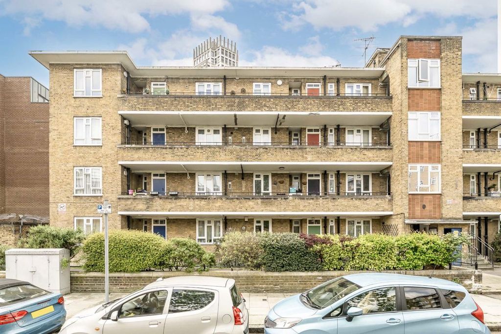 Property photo 1 of 7