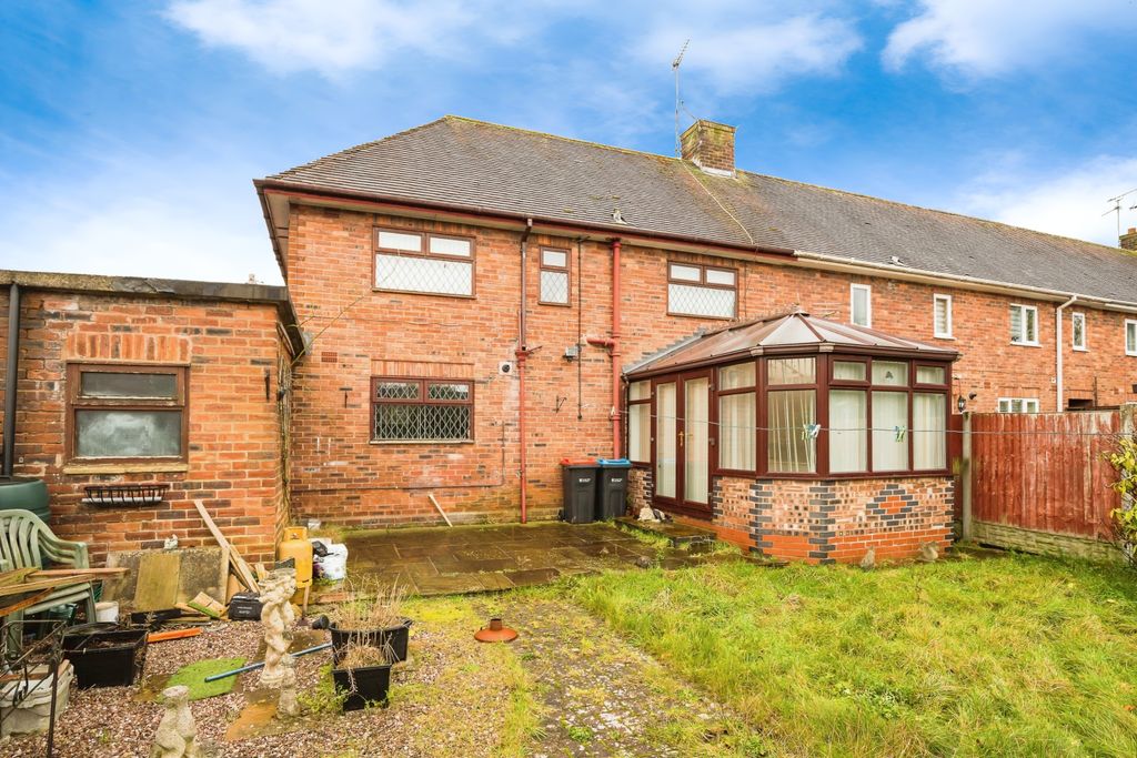 Property photo 2 of 15