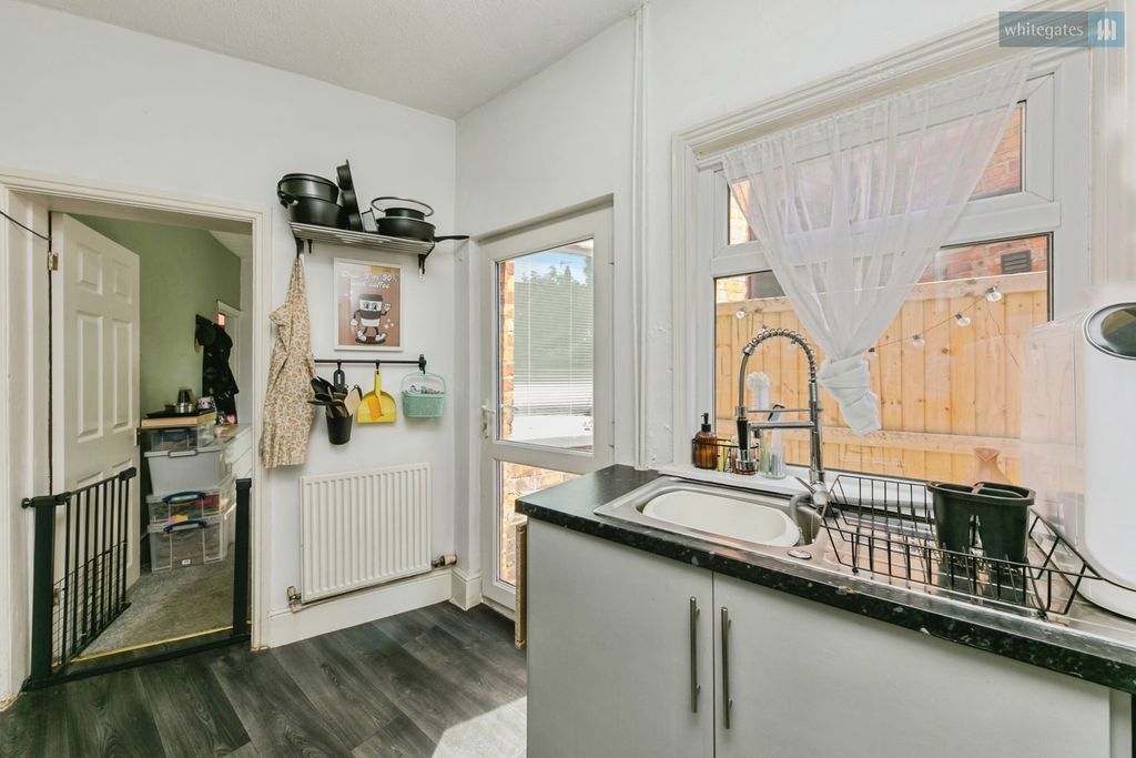 Property photo 3 of 15 Pbox-Img.Jpg