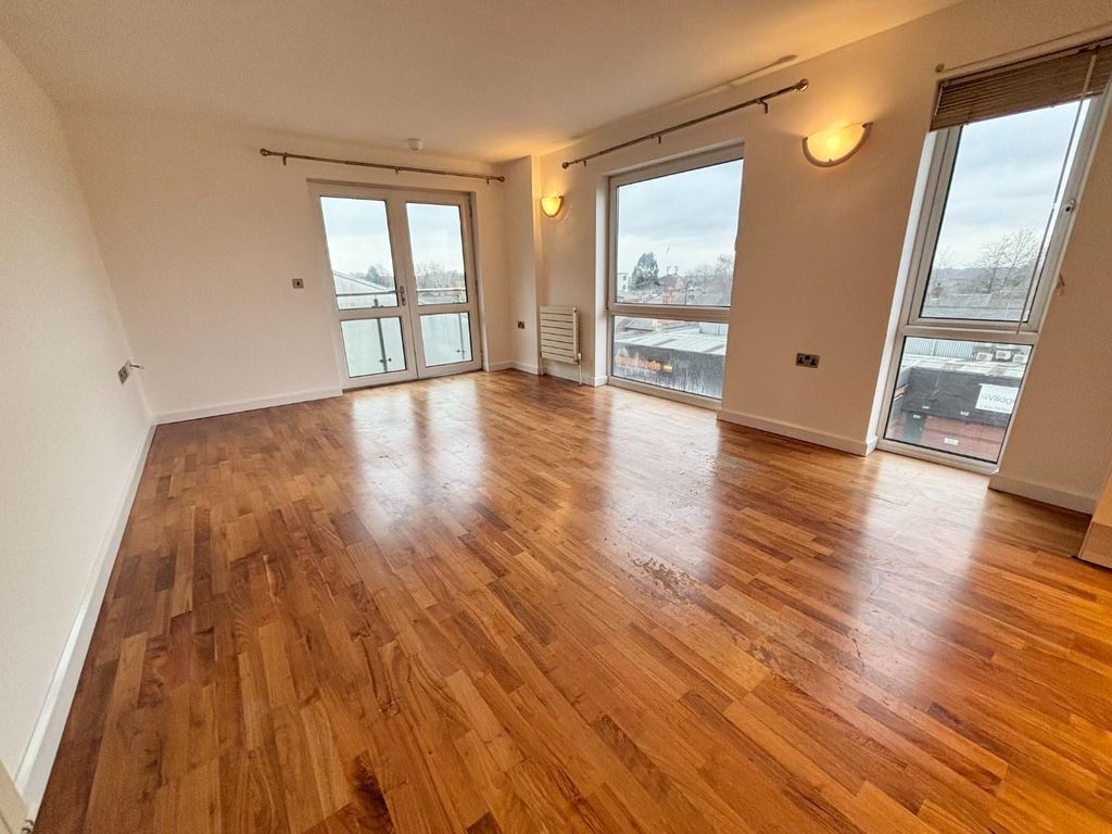 Property photo 3 of 18 Image00012.Jpeg