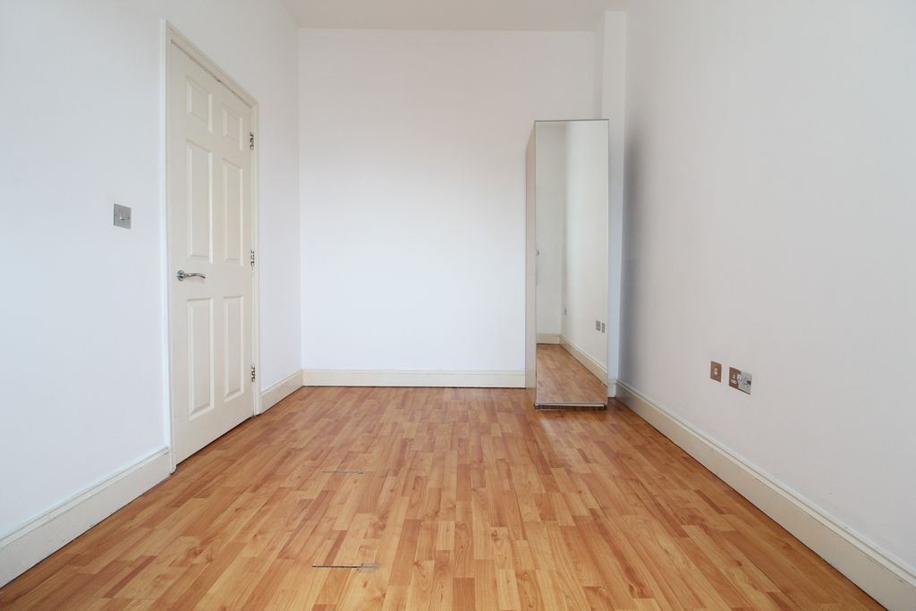 Property photo 2 of 4