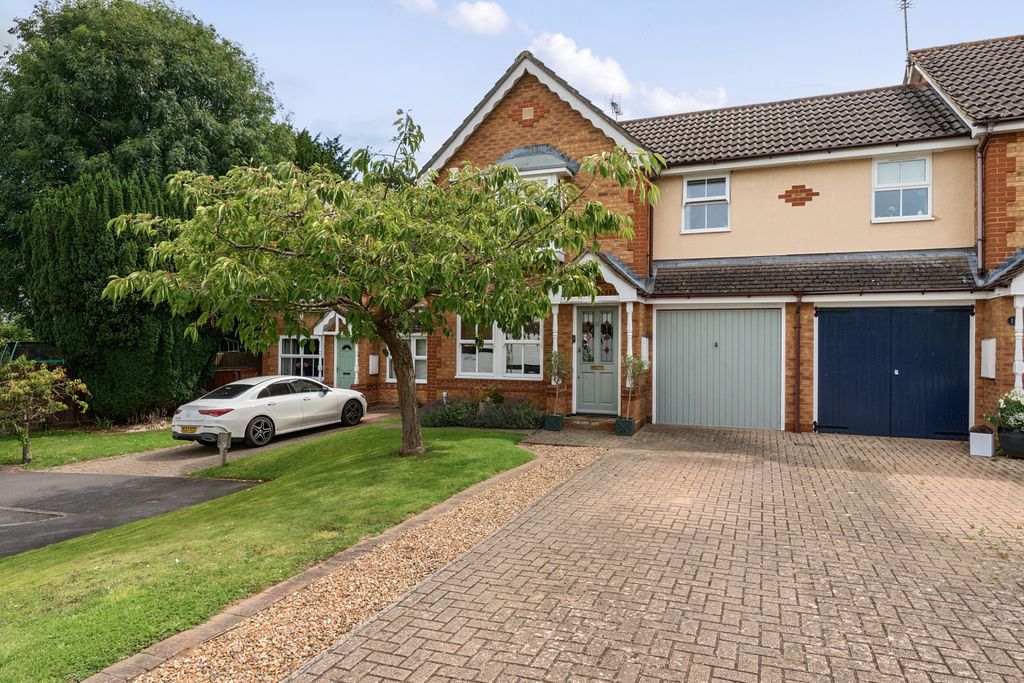 Property photo 1 of 17 Picture No. 27