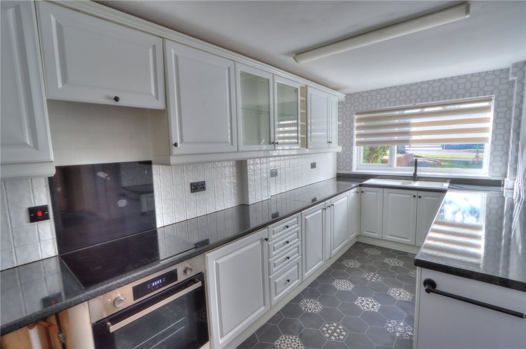 Property photo 3 of 11 Picture No. 72