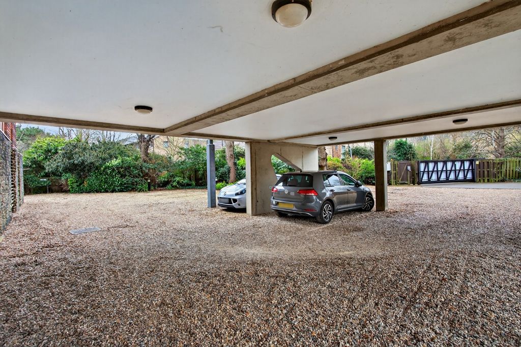 Additional image 13 of 2 bed flat for saleMeadowcroft, Cambridge, Cambridgeshire CB4