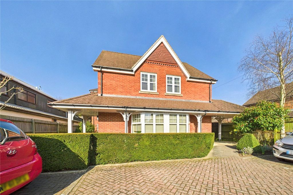 Property photo 1 of 10 Picture No. 08