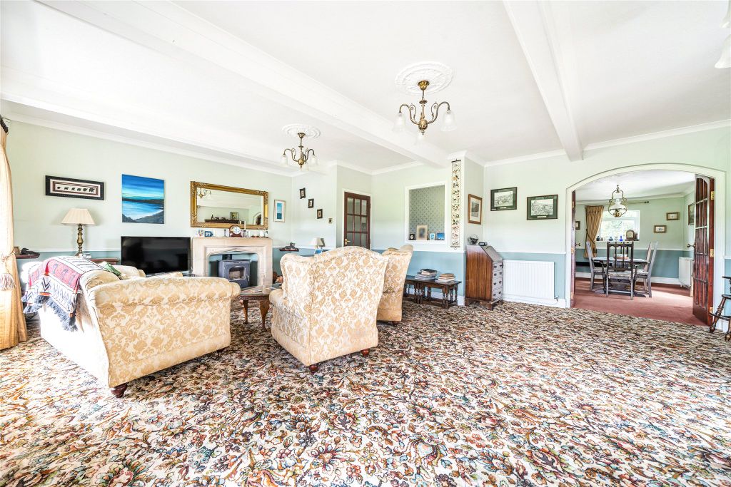 Property photo 2 of 18 Picture No. 04