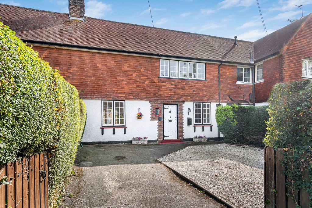 Property photo 1 of 16