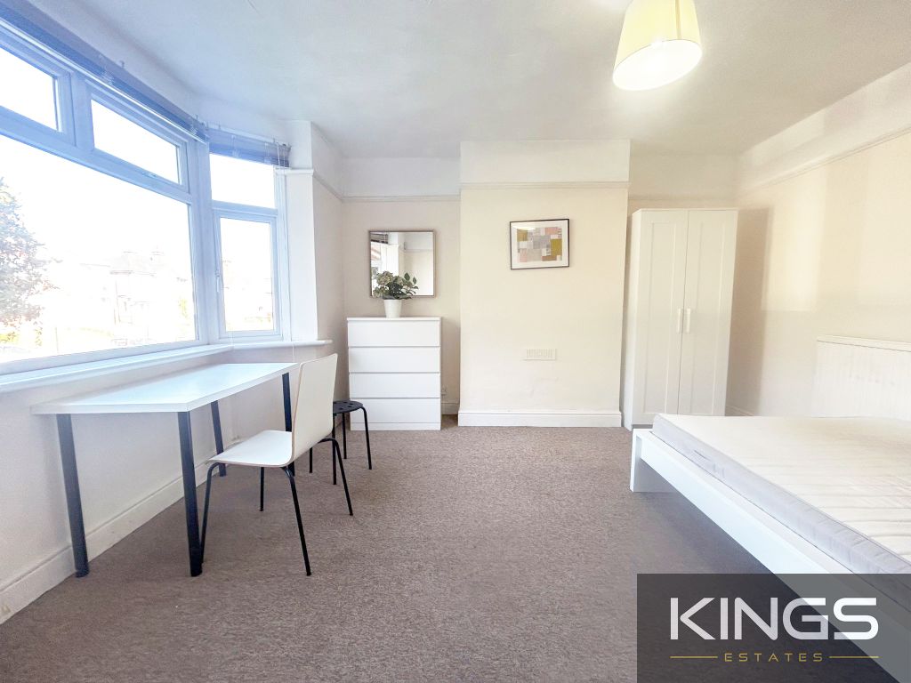 Property photo 3 of 10 264 Burgess Rd (6)Logo