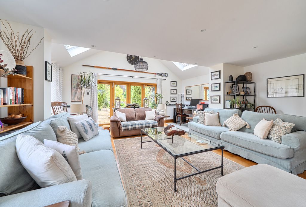 Property photo 1 of 28 1446297 (9).Jpg