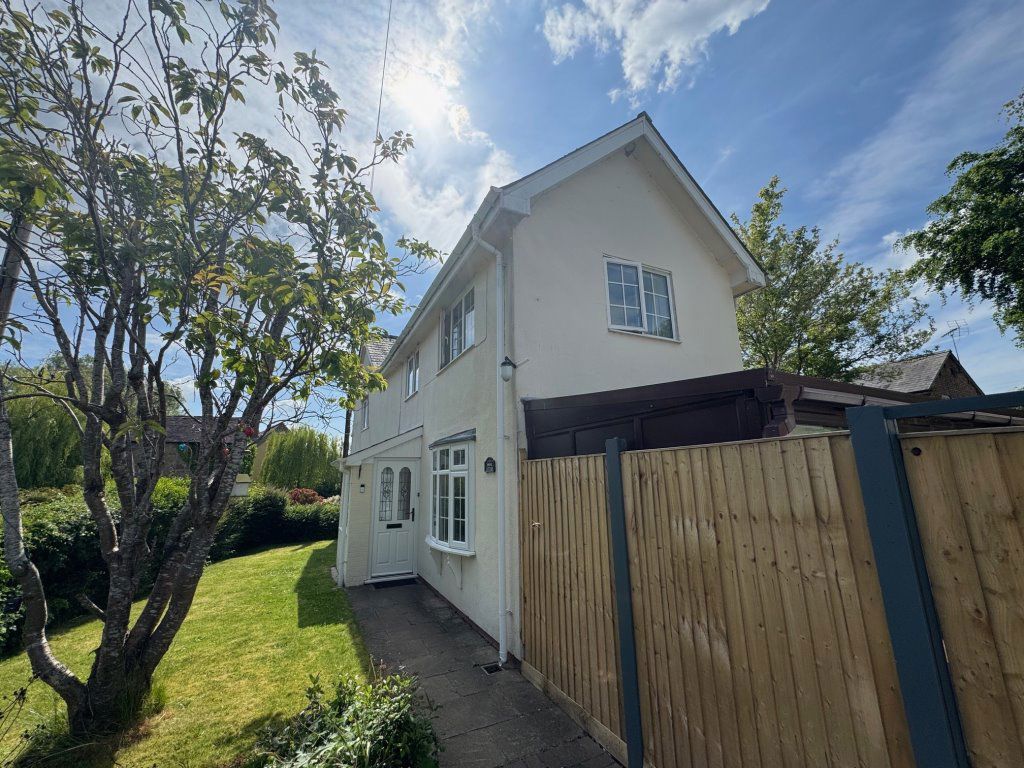 Property photo 2 of 13