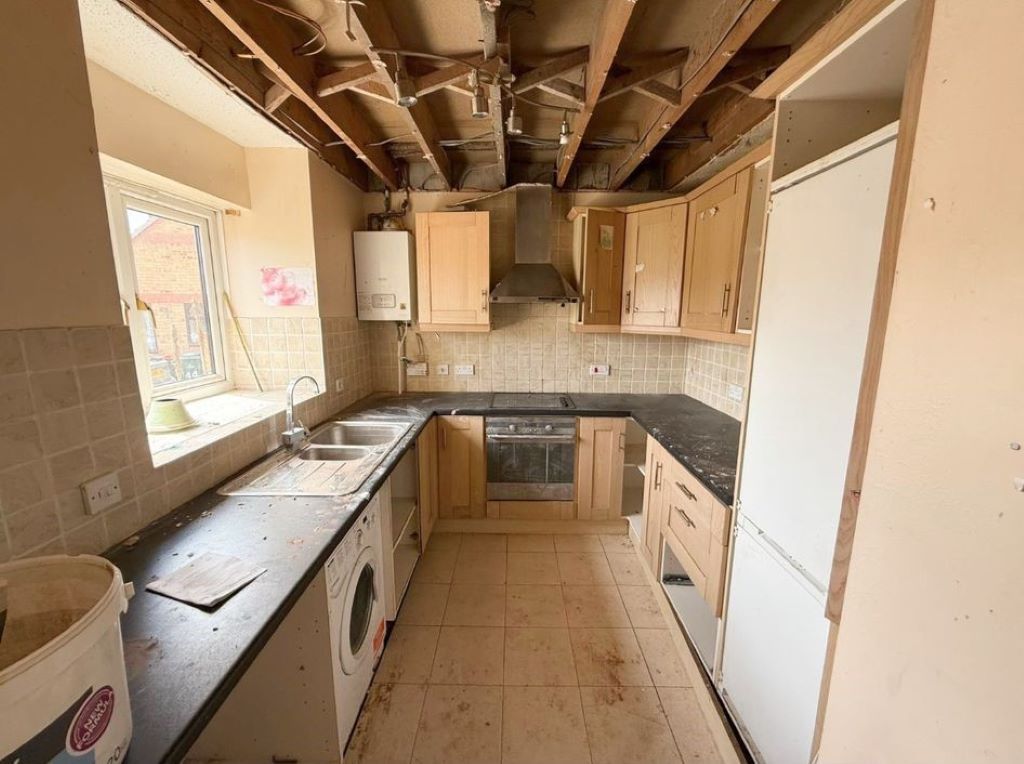 Property photo 3 of 8