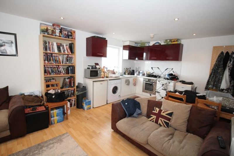 Property photo 3 of 11 Photo 16