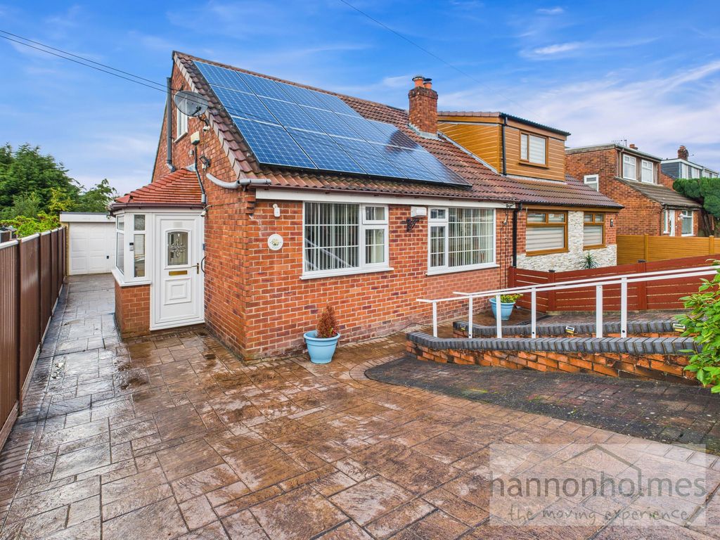 Property photo 2 of 41 Cam05283G0-Pr0104-Still002