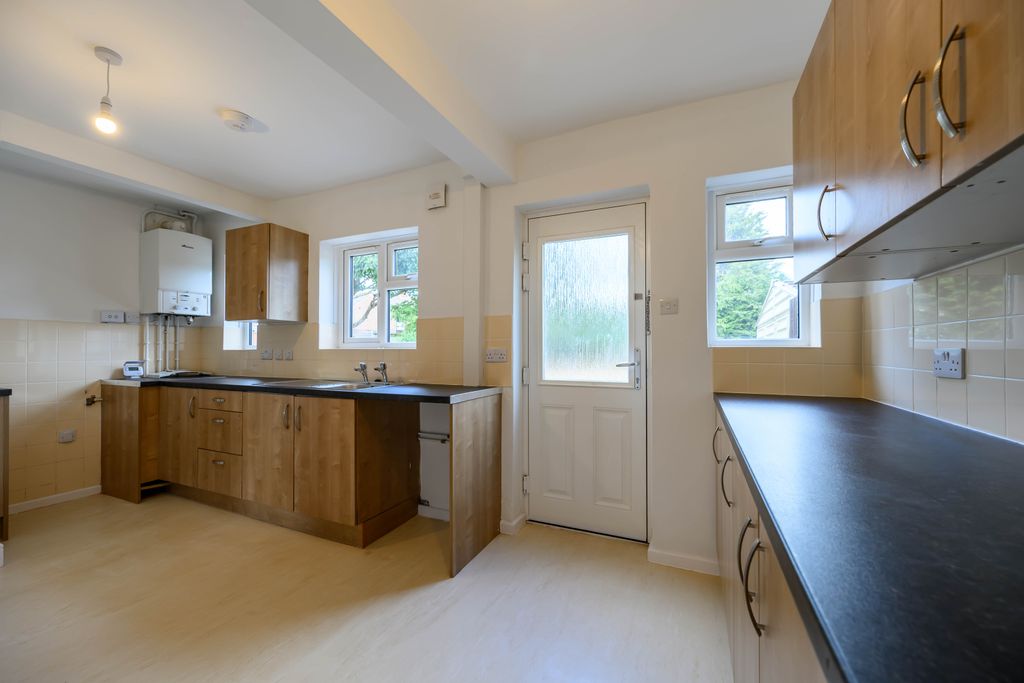 Property photo 3 of 19 Dsc_0437-Hdr