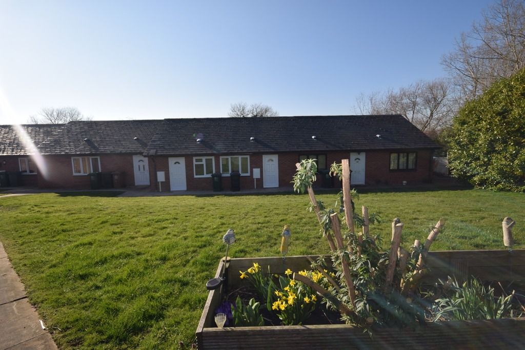 Property photo 1 of 7 2676711