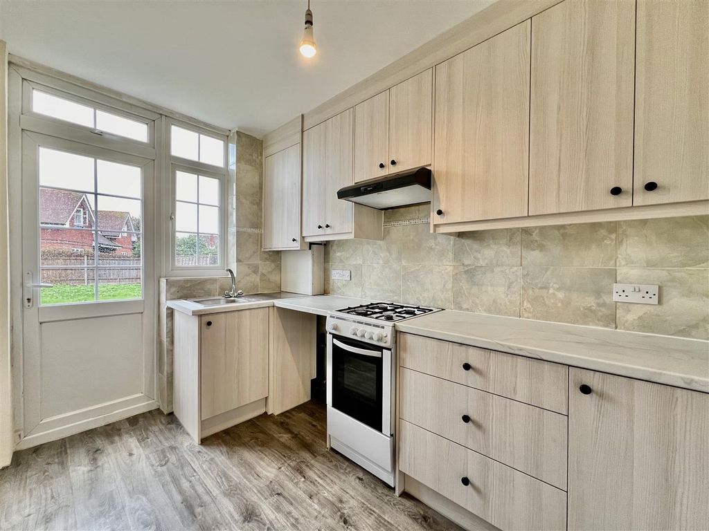 Property photo 1 of 13 Kitchen