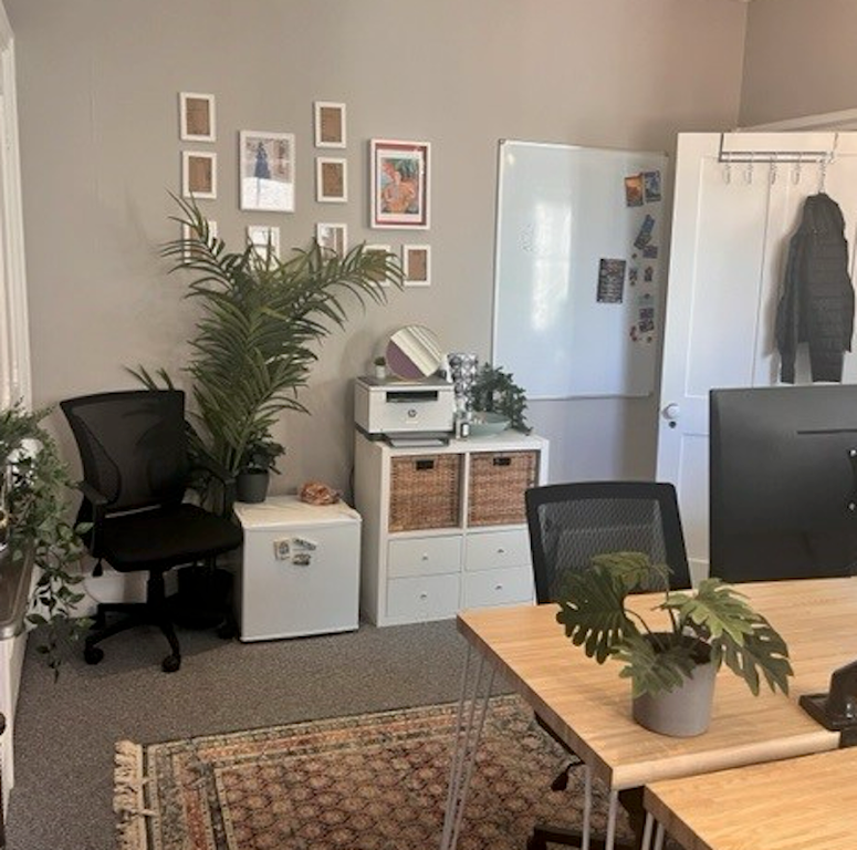 Property photo 2 of 5 Photo 1