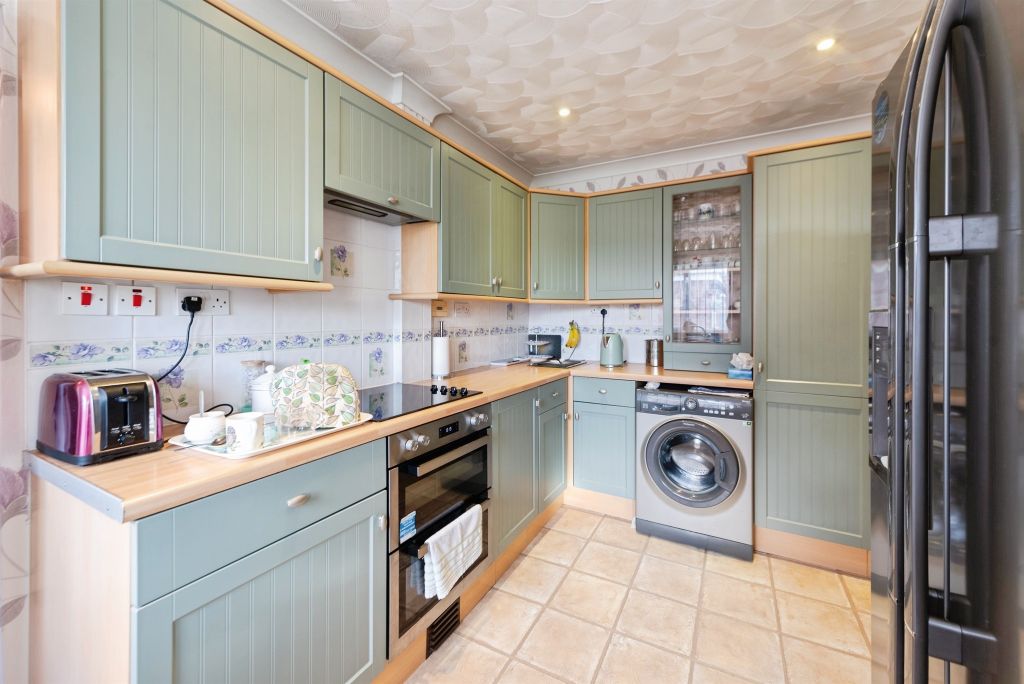 Property photo 3 of 20