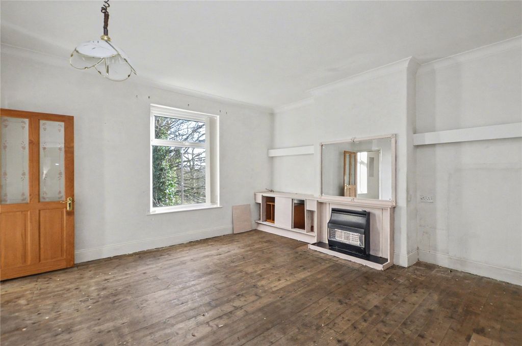 Property photo 3 of 22 Picture No. 20