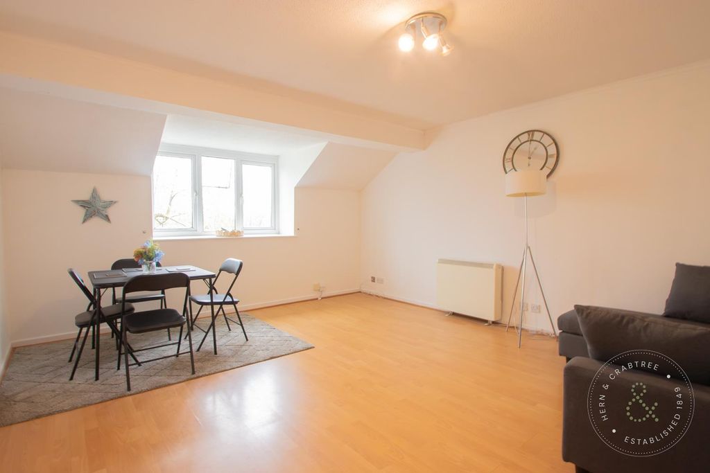 Property photo 3 of 8 Img_6028.Jpg