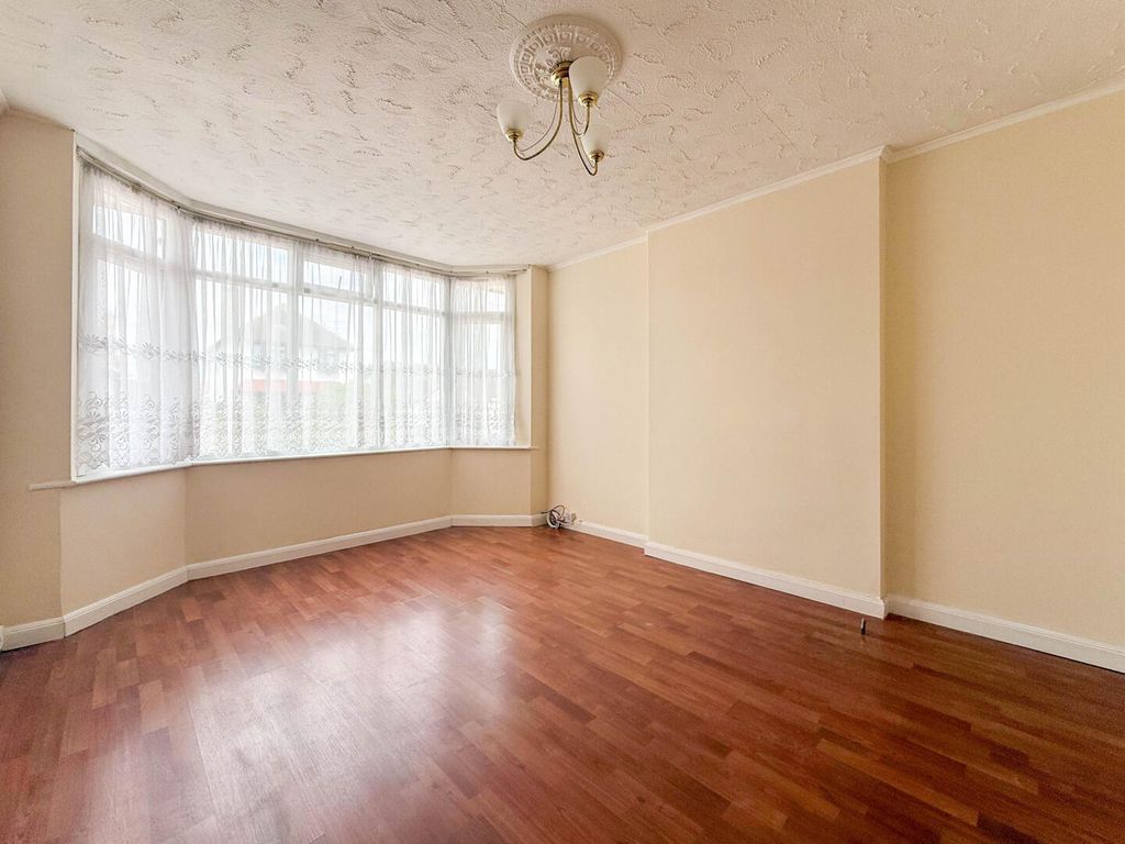 Property photo 3 of 12 Living Room