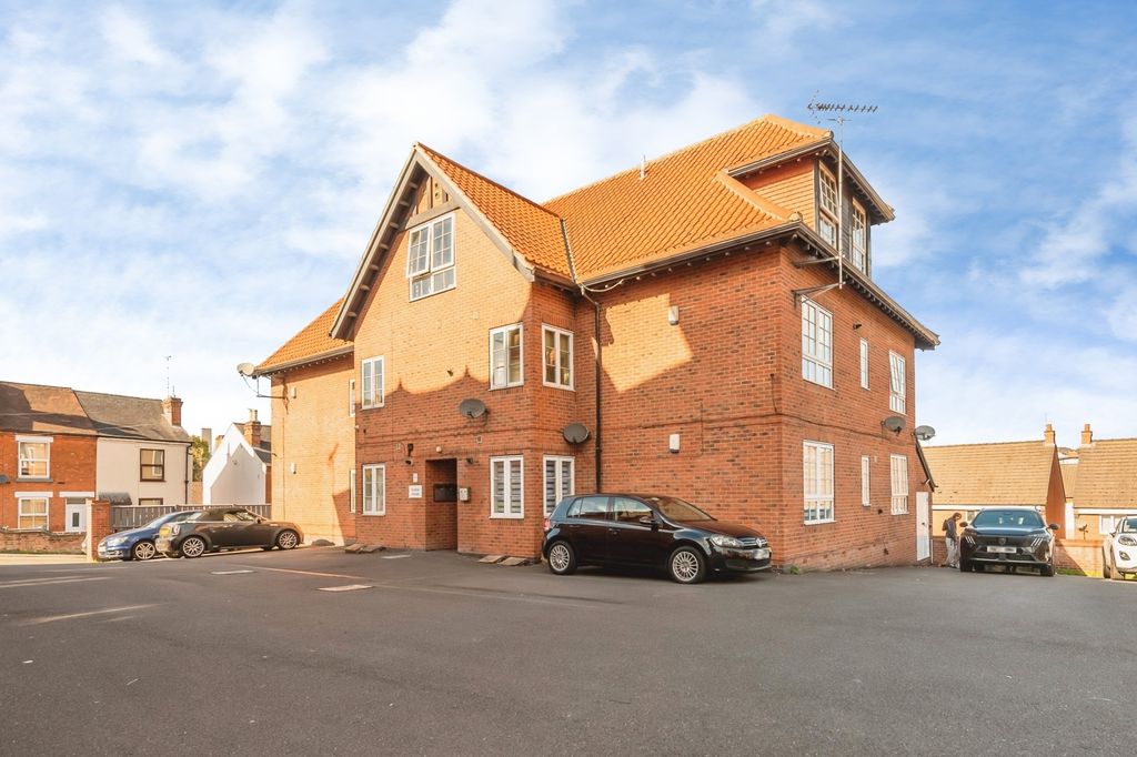 Property photo 1 of 14 Pbox-Img.Jpg