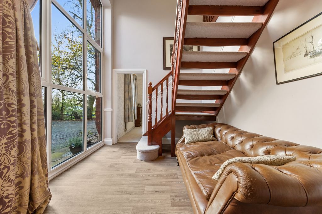 Property photo 2 of 50 Midge Hall Lane-54