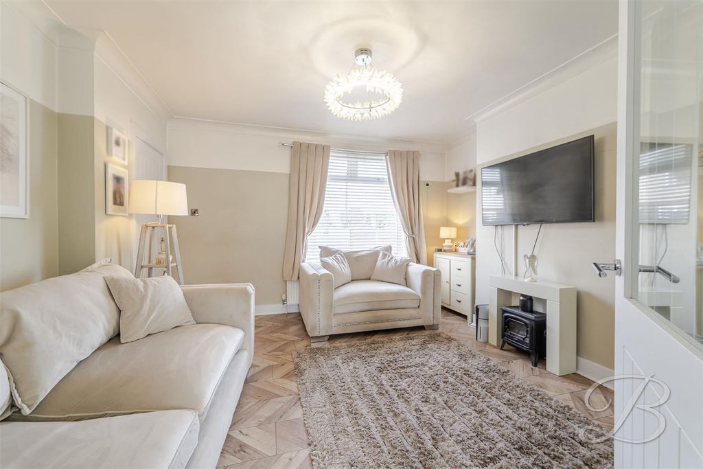 Property photo 3 of 33 Ccltd-16.Jpg