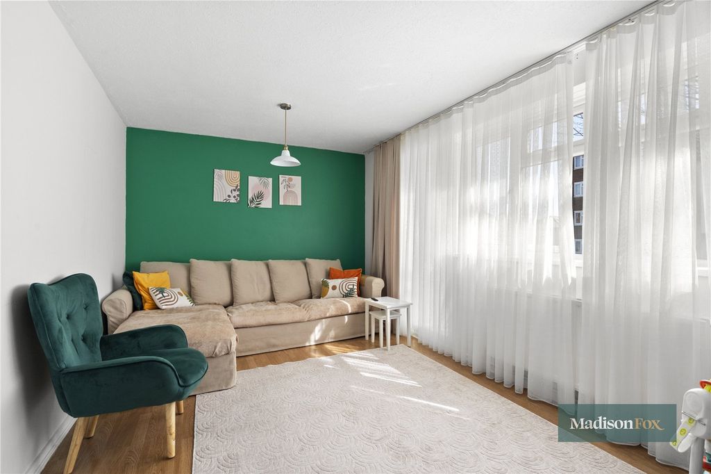 Property photo 2 of 11 Picture No. 06