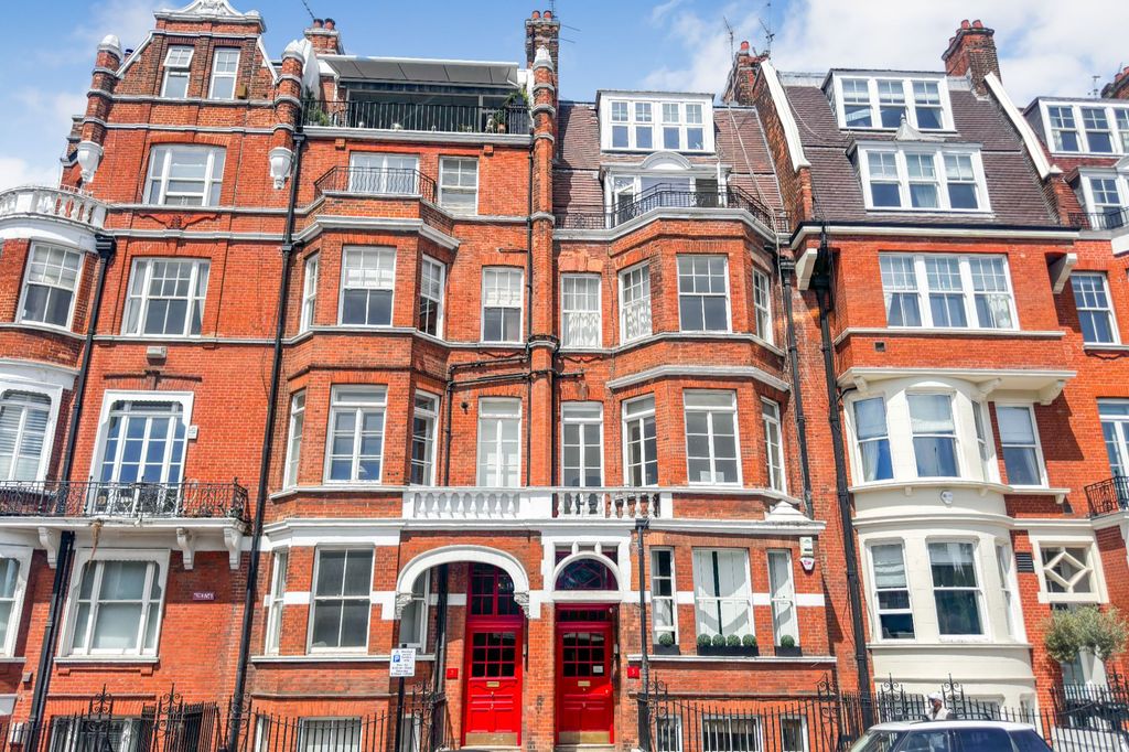 Property photo 1 of 3 3- 5 Cheyne Place, Chelsea, London, Sw3 4Hh