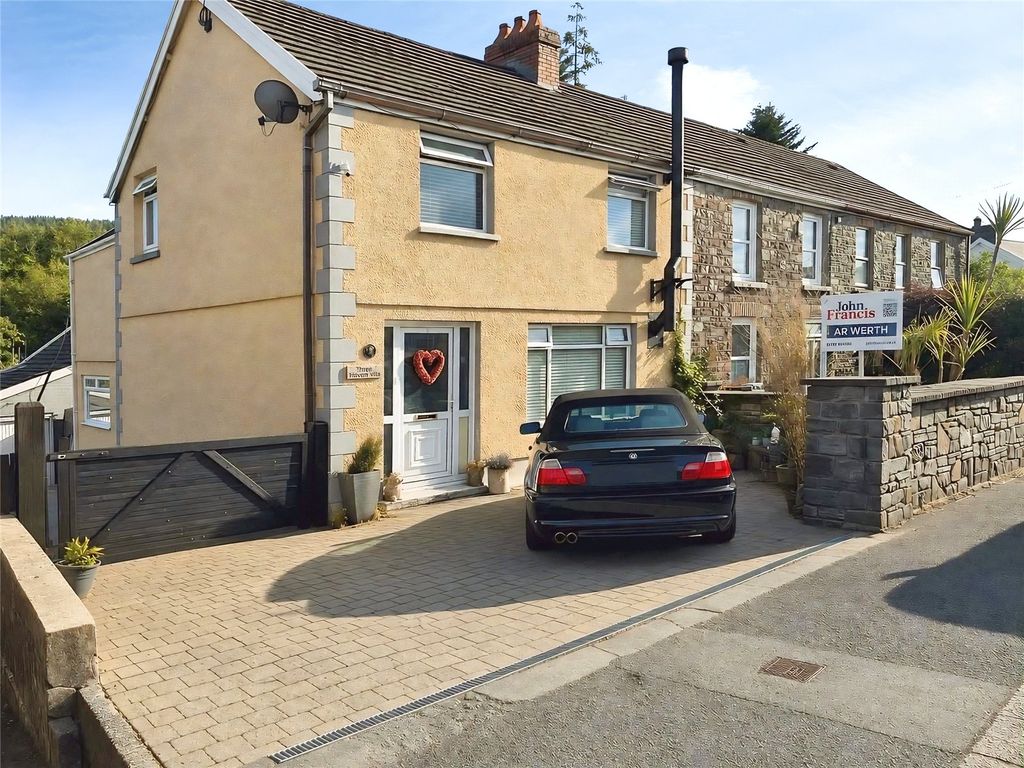 Property photo 1 of 16 Picture No. 22