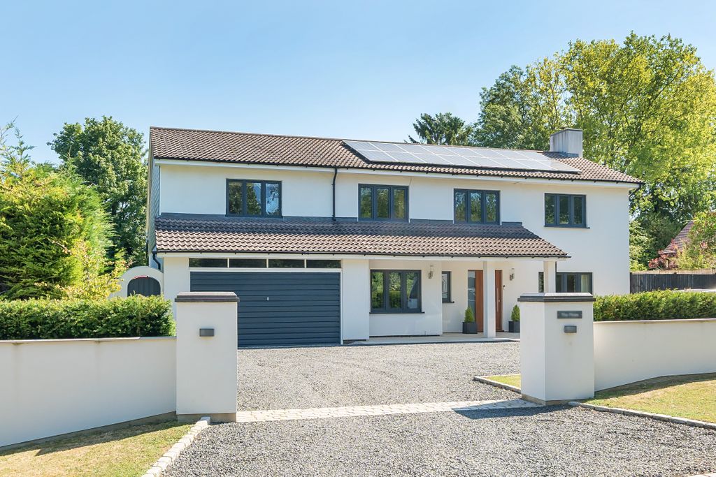Property photo 1 of 19