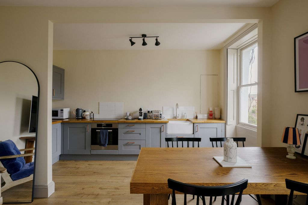 Property photo 3 of 19 A0O4K000007Cfrluag_Webres.Jpg