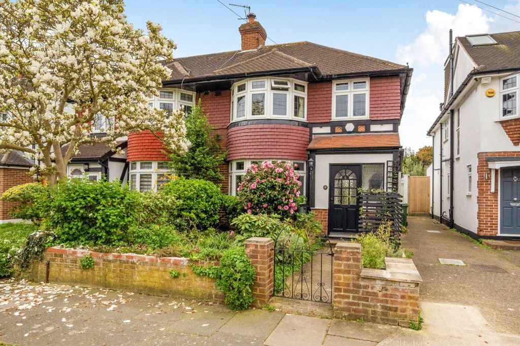 Property photo 1 of 19