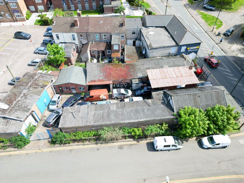 Property photo 2 of 2