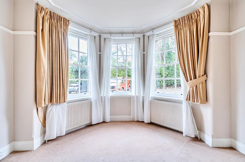 Property photo 2 of 16 1388893-1-6938453dc23E2.Jpg