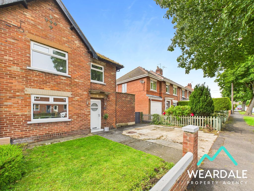 Property photo 1 of 37