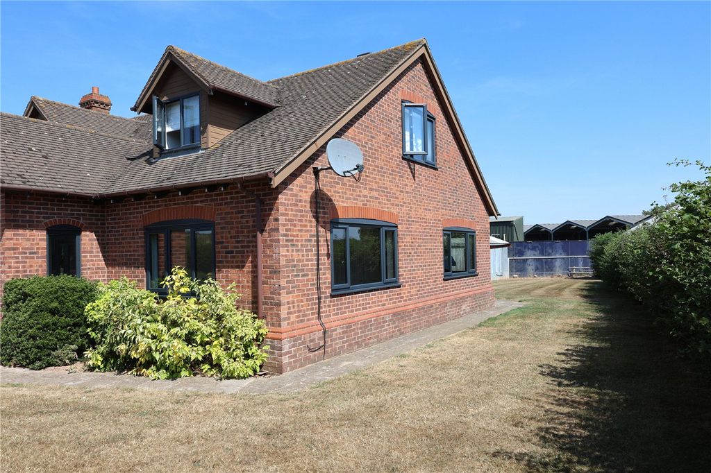 Property photo 1 of 11 Picture No. 19